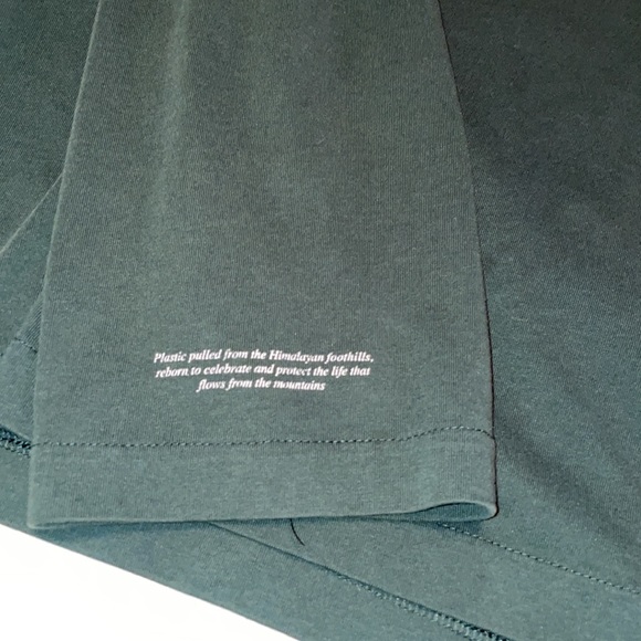 North Face T Shirt - Picture 4 of 4